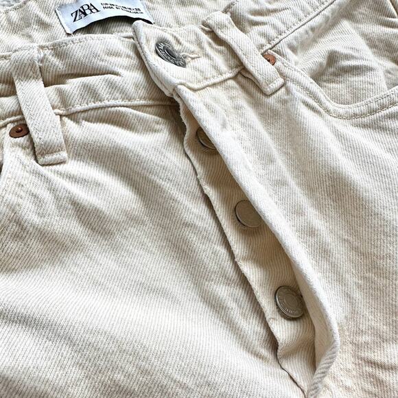 Zara Raw Hem High Rise Straight Jeans in Cream Size 6 - Picture 6 of 11